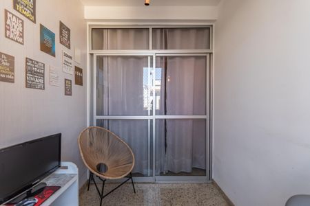 Apartamento à venda com 116m², 3 quartos e 2 vagas Apartamento à venda com 116m², 3 quartos e 2 vagasEscritório