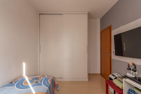 Apartamento à venda com 116m², 3 quartos e 2 vagas Apartamento à venda com 116m², 3 quartos e 2 vagasQuarto 2