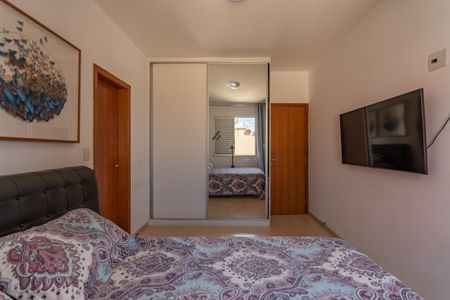 Apartamento à venda com 116m², 3 quartos e 2 vagas Apartamento à venda com 116m², 3 quartos e 2 vagasSuíte