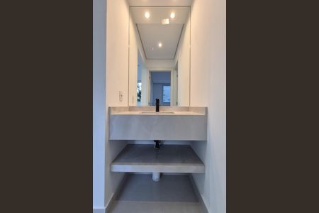 Apartamento para alugar com 35m², 2 quartos e sem vagaBanheiro