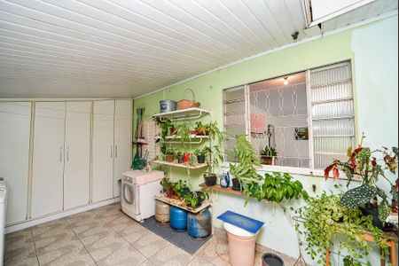 Casa à venda com 180m², 3 quartos e 3 vagas Casa à venda com 180m², 3 quartos e 3 vagasÁrea de Serviço