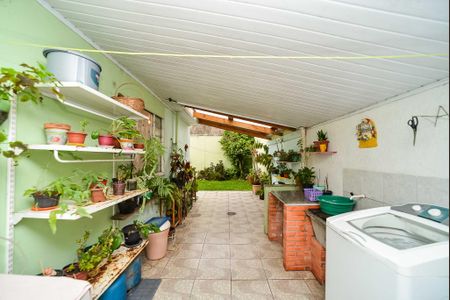 Casa à venda com 180m², 3 quartos e 3 vagas Casa à venda com 180m², 3 quartos e 3 vagasÁrea de Serviço