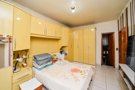 Casa à venda com 180m², 3 quartos e 3 vagas Casa à venda com 180m², 3 quartos e 3 vagasSuíte