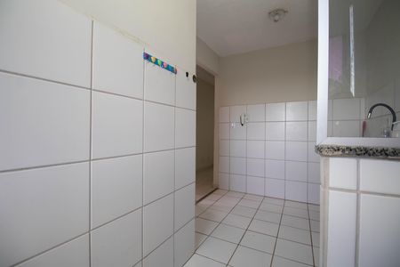Apartamento para alugar com 48m², 2 quartos e 1 vaga Apartamento para alugar com 48m², 2 quartos e 1 vagaCozinha e Área de Serviço