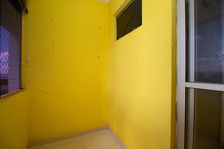 Apartamento para alugar com 48m², 2 quartos e 1 vaga Apartamento para alugar com 48m², 2 quartos e 1 vagaSacada