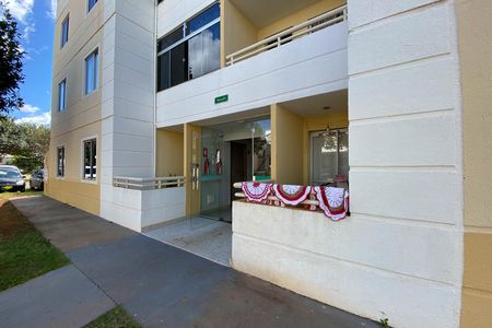 Apartamento para alugar com 48m², 2 quartos e 1 vaga Apartamento para alugar com 48m², 2 quartos e 1 vagaFachada