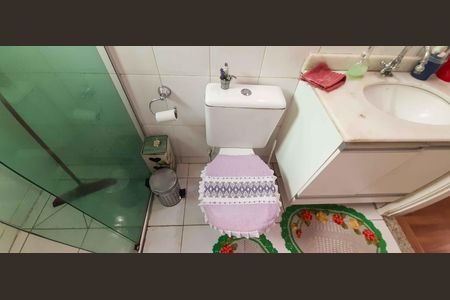 Casa de condomínio à venda com 114m², 2 quartos e 1 vagaBanheiro