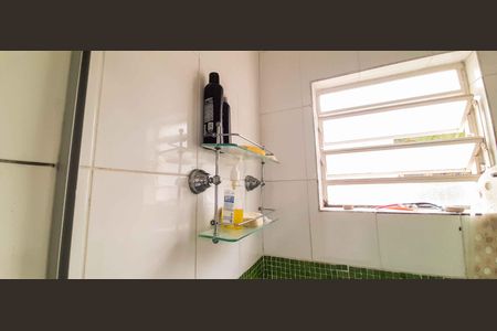 Casa de condomínio à venda com 114m², 2 quartos e 1 vagaBanheiro