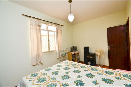 Casa à venda com 255m², 4 quartos e 4 vagasQuarto 3