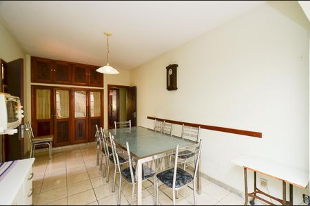 Casa à venda com 255m², 4 quartos e 4 vagasSala de Jantar