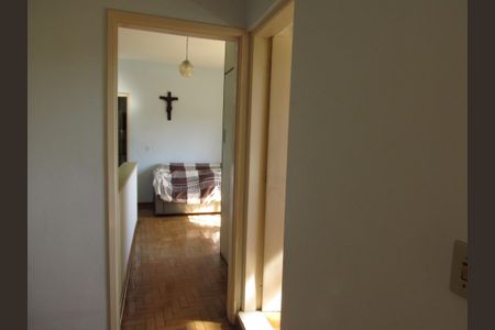 Casa à venda com 189m², 2 quartos e 2 vagasHall da Suíte/Closet/ Banheiro