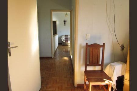 Casa à venda com 189m², 2 quartos e 2 vagasSuíte