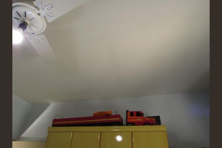 Casa à venda com 189m², 2 quartos e 2 vagasQuarto 1