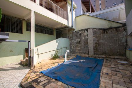 Casa à venda com 300m², 3 quartos e 4 vagasÁrea comum - Piscina