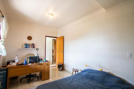 Casa à venda com 300m², 3 quartos e 4 vagasSuíte 2