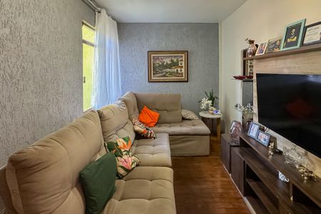 Apartamento à venda com 90m², 3 quartos e sem vagaSala