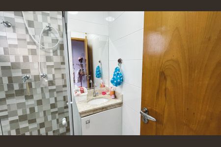 Casa à venda com 160m², 3 quartos e 3 vagas Casa à venda com 160m², 3 quartos e 3 vagasBanheiro da Suíte 3