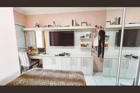 Casa à venda com 160m², 3 quartos e 3 vagas Casa à venda com 160m², 3 quartos e 3 vagasSuíte 1