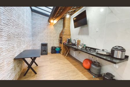 Casa à venda com 160m², 3 quartos e 3 vagas Casa à venda com 160m², 3 quartos e 3 vagasChurrasqueira