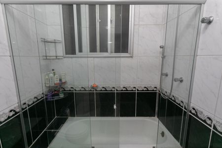 Apartamento à venda com 105m², 3 quartos e sem vagaBanheiro