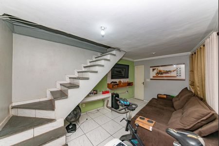 Casa à venda com 200m², 2 quartos e 1 vagaSala