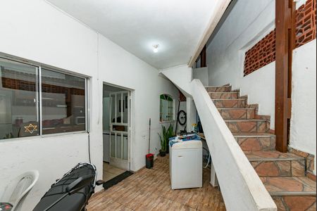 Casa à venda com 200m², 2 quartos e 1 vagaÁrea de Serviço