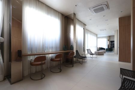 Apartamento para alugar com 75m², 2 quartos e 1 vagaÁrea comum - Salão de festas
