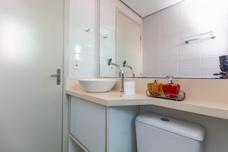 Apartamento para alugar com 67m², 2 quartos e 1 vaga Apartamento para alugar com 67m², 2 quartos e 1 vagaBanheiro
