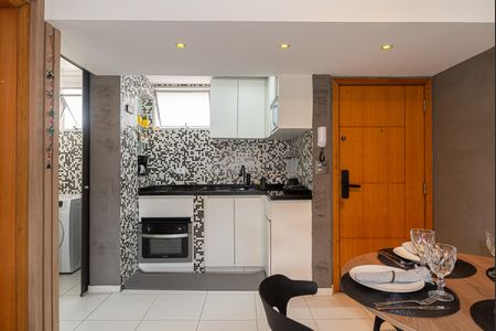 Apartamento para alugar com 52m², 1 quarto e sem vaga Apartamento para alugar com 52m², 1 quarto e sem vagaCozinha