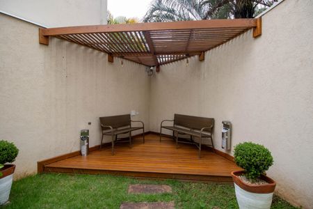 Apartamento à venda com 90m², 2 quartos e 2 vagas Apartamento à venda com 90m², 2 quartos e 2 vagasÁrea comum