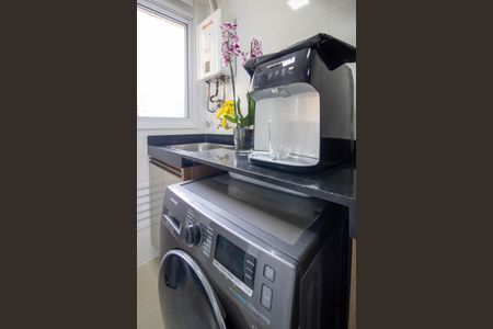 Apartamento à venda com 90m², 2 quartos e 2 vagas Apartamento à venda com 90m², 2 quartos e 2 vagasÁrea de Serviço