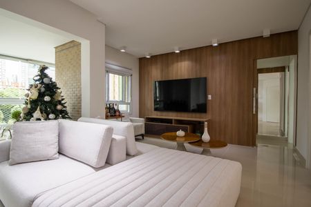 Sala de apartamento à venda com 2 quartos, 90m² em Vila Suzana, São Paulo