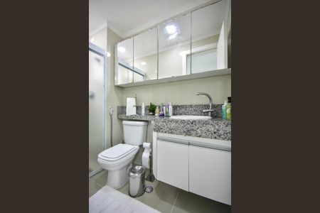 Apartamento à venda com 90m², 2 quartos e 2 vagasBanheiro Suíte 2