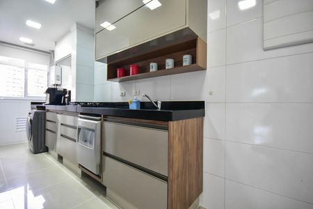 Apartamento à venda com 90m², 2 quartos e 2 vagasCozinha