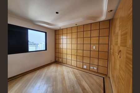 Apartamento à venda com 222m², 3 quartos e 3 vagasSuíte