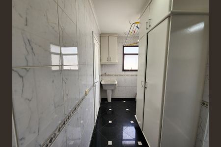 Apartamento à venda com 222m², 3 quartos e 3 vagasLavanderia