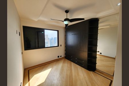 Apartamento à venda com 222m², 3 quartos e 3 vagasQuarto 2