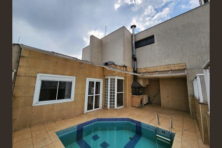 Apartamento à venda com 222m², 3 quartos e 3 vagasCobertura