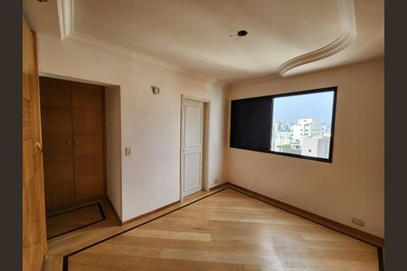 Apartamento à venda com 222m², 3 quartos e 3 vagasSuíte