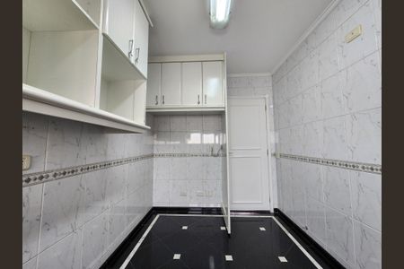 Apartamento à venda com 222m², 3 quartos e 3 vagasCozinha