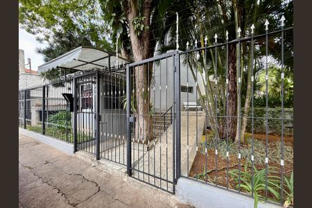 Apartamento à venda com 69m², 2 quartos e 1 vaga Apartamento à venda com 69m², 2 quartos e 1 vagaFachada