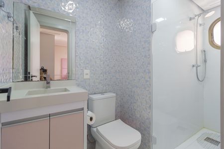 Apartamento à venda com 130m², 2 quartos e 2 vagasBanheiro da Suíte