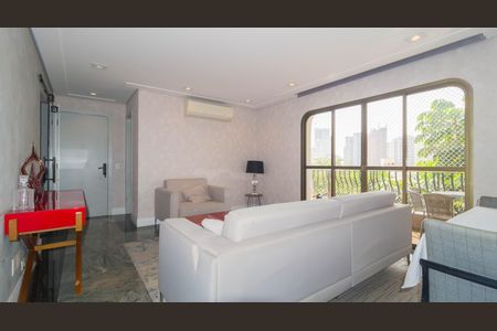 Apartamento à venda com 130m², 2 quartos e 2 vagasSala de Estar