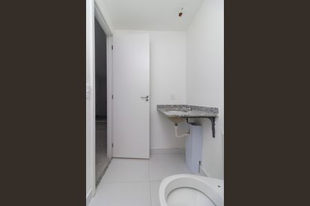 Apartamento à venda com 63m², 2 quartos e 1 vaga Apartamento à venda com 63m², 2 quartos e 1 vagaBanheiro 2