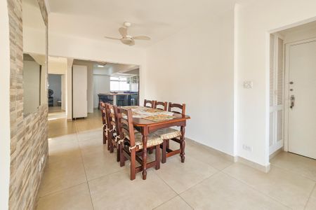 Apartamento para alugar com 135m², 3 quartos e 1 vagaSala