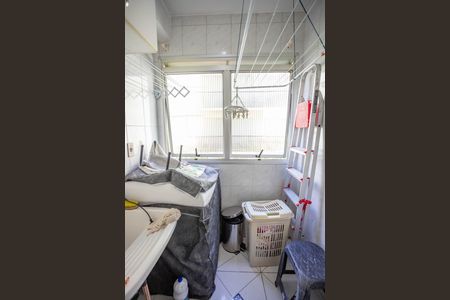 Apartamento à venda com 46m², 2 quartos e 1 vagaÁrea de serviço