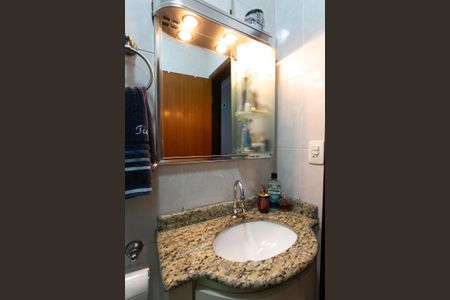 Casa à venda com 200m², 3 quartos e 4 vagas Casa à venda com 200m², 3 quartos e 4 vagasBanheiro da Suíte