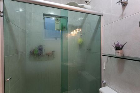 Casa à venda com 200m², 3 quartos e 4 vagas Casa à venda com 200m², 3 quartos e 4 vagasBanheiro da Suíte