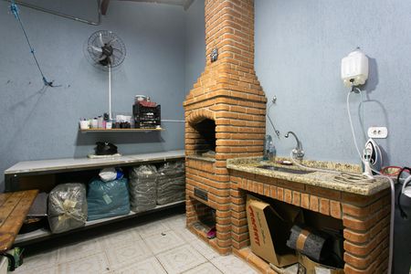 Casa à venda com 200m², 3 quartos e 4 vagas Casa à venda com 200m², 3 quartos e 4 vagasChurrasqueira