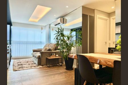 Apartamento à venda com 46m², 2 quartos e 1 vagaFoto 01